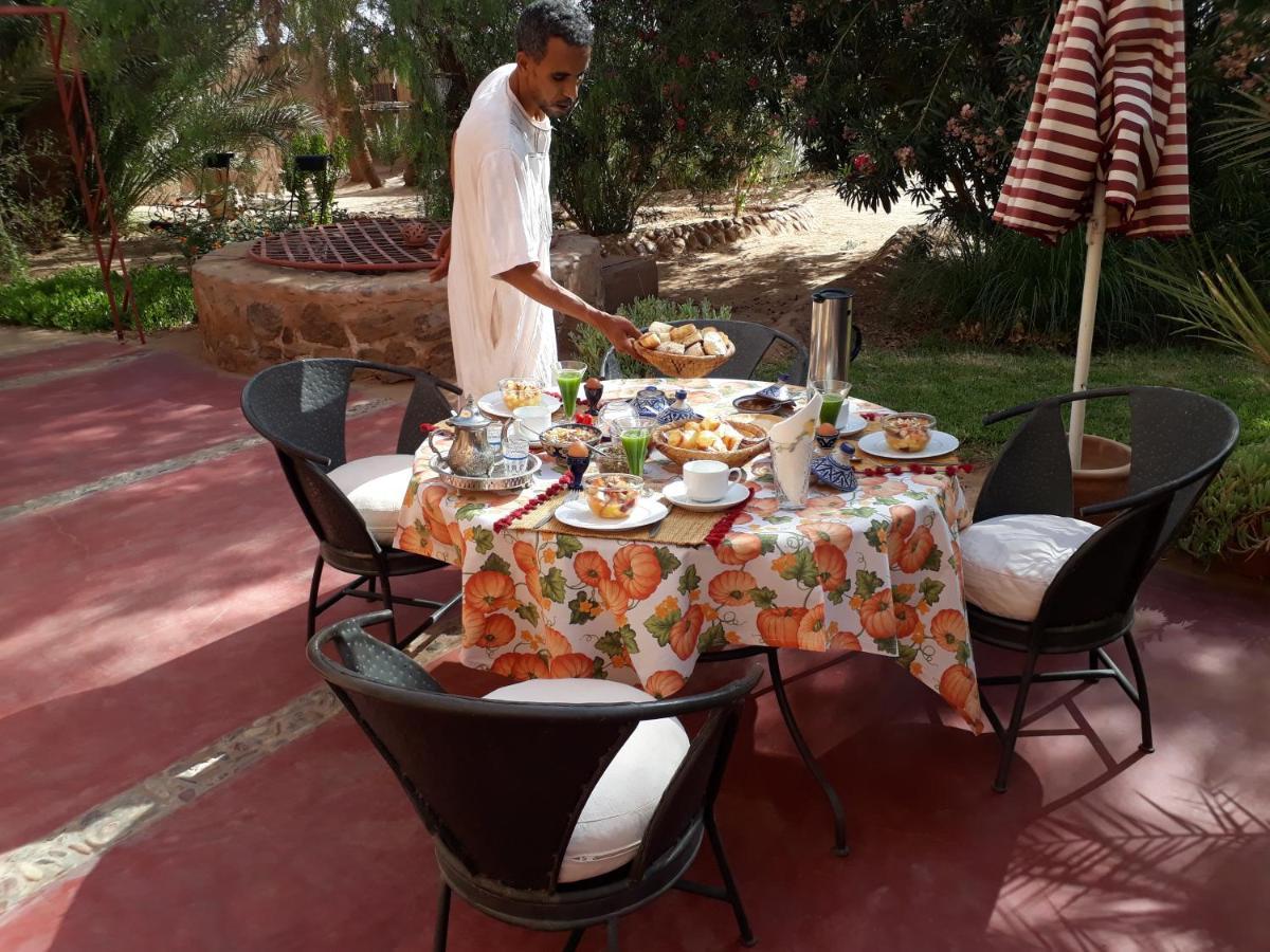Bed and Breakfast Dar Paru M'Hamid Esterno foto