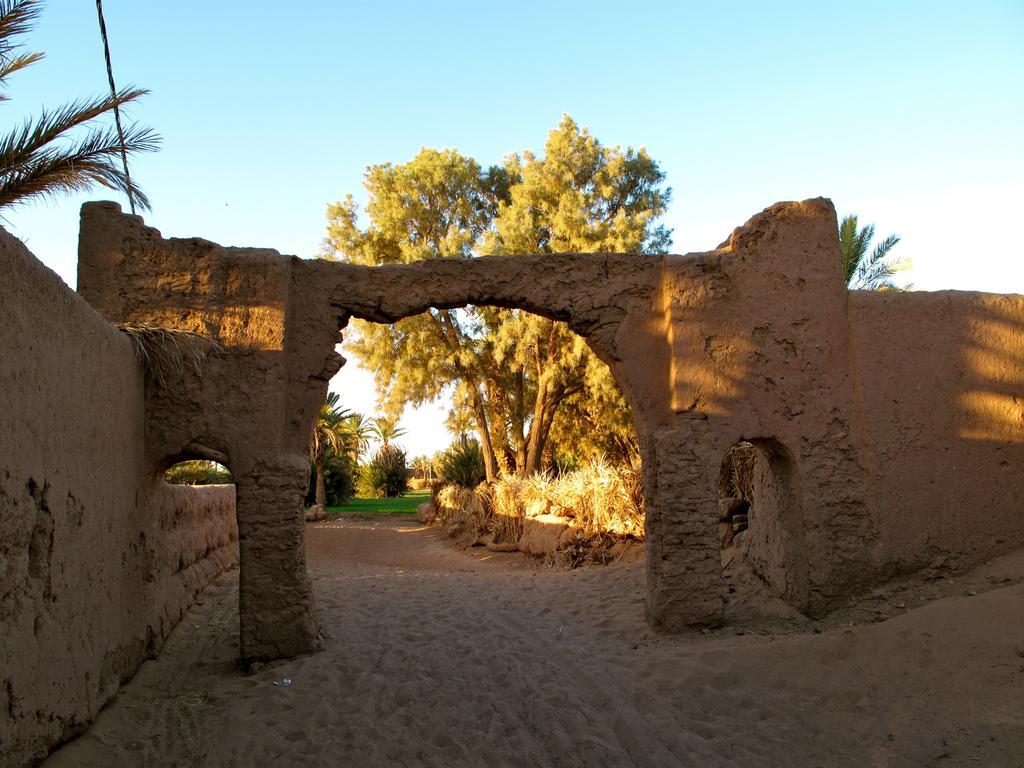 Bed and Breakfast Dar Paru M'Hamid Esterno foto