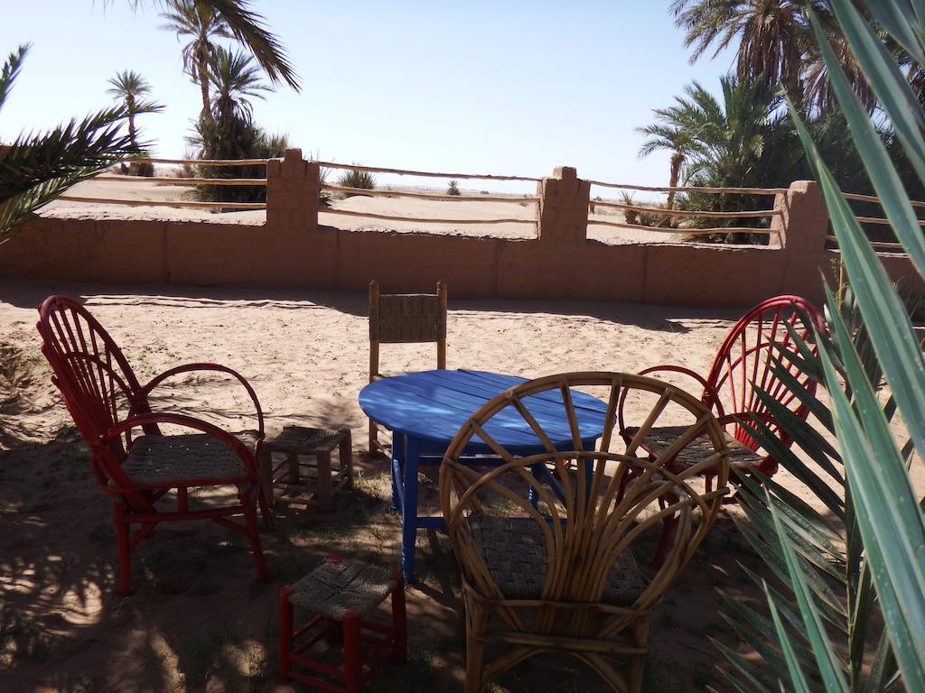 Bed and Breakfast Dar Paru M'Hamid Esterno foto