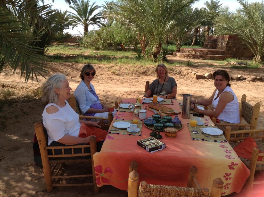 Bed and Breakfast Dar Paru M'Hamid Esterno foto
